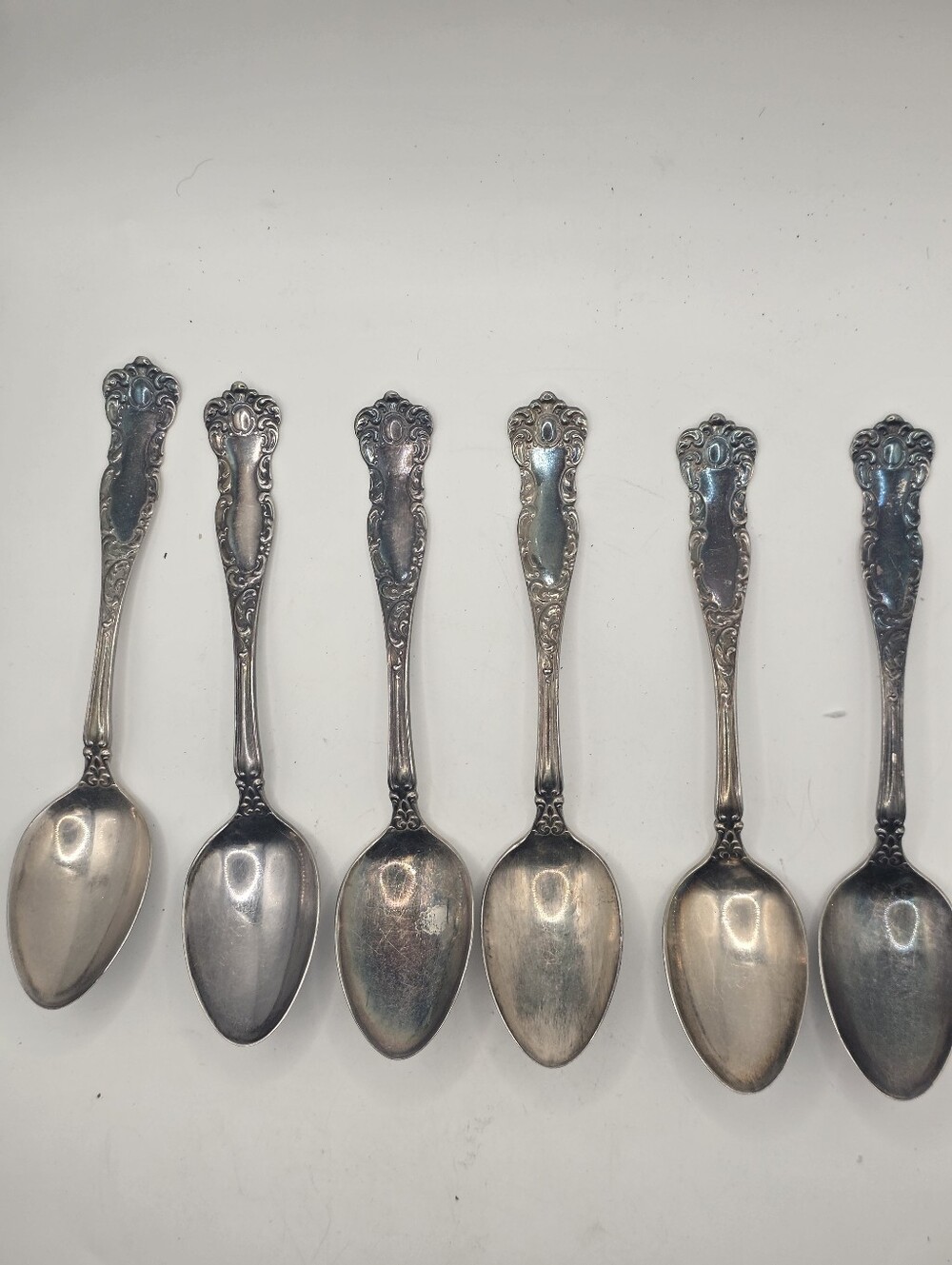 ​Antique 1901 Wm Rogers & Son AA OXFORD Silverplate Teaspoons Set of 6 Ornate
